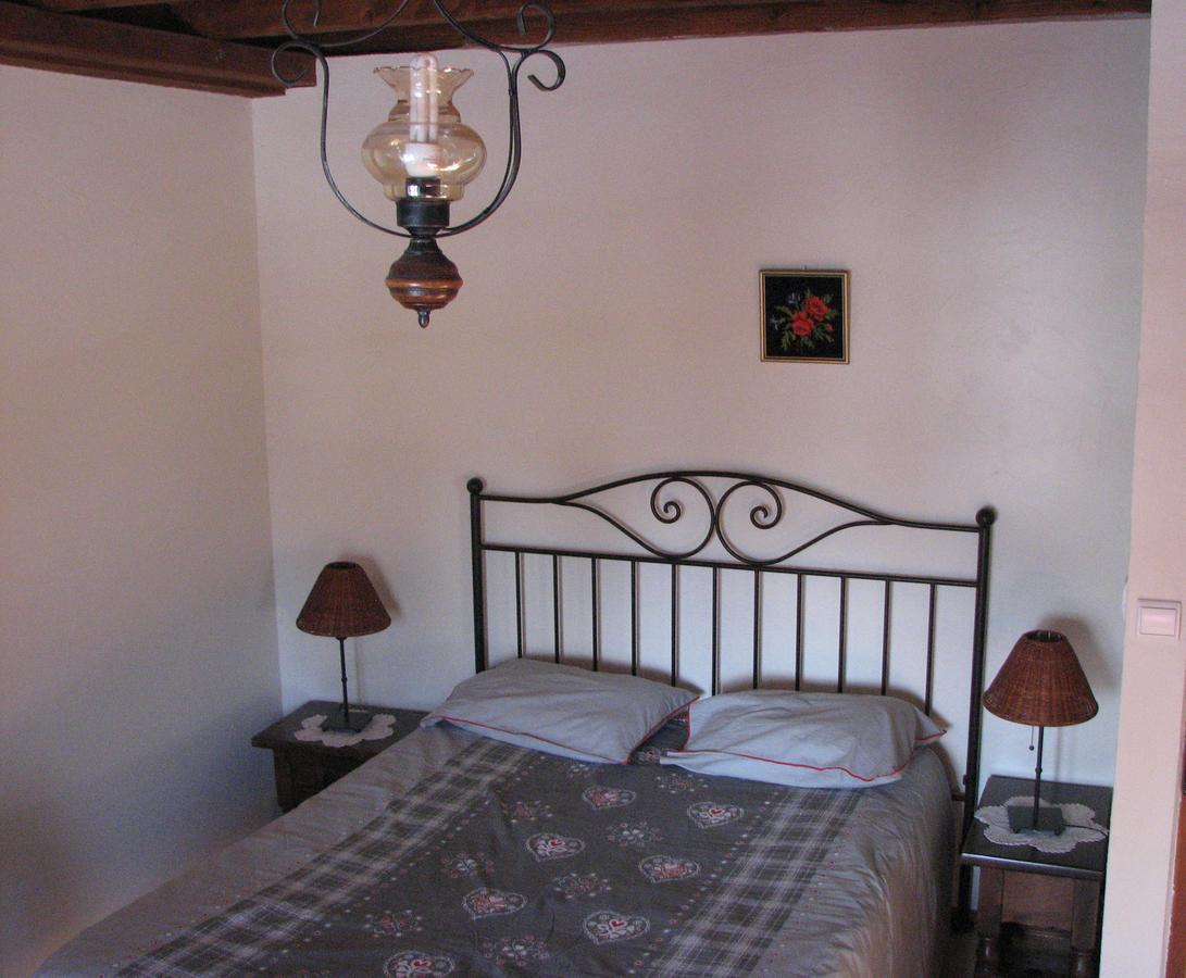Chambre D'Hotes Cal Barbe Targassonne Exterior foto